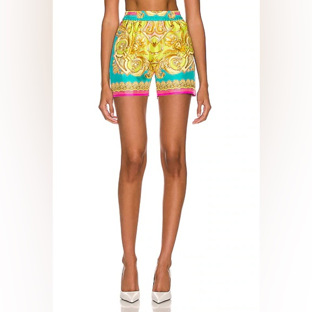 NWT Authentic Versace “Medusa” print Shorts